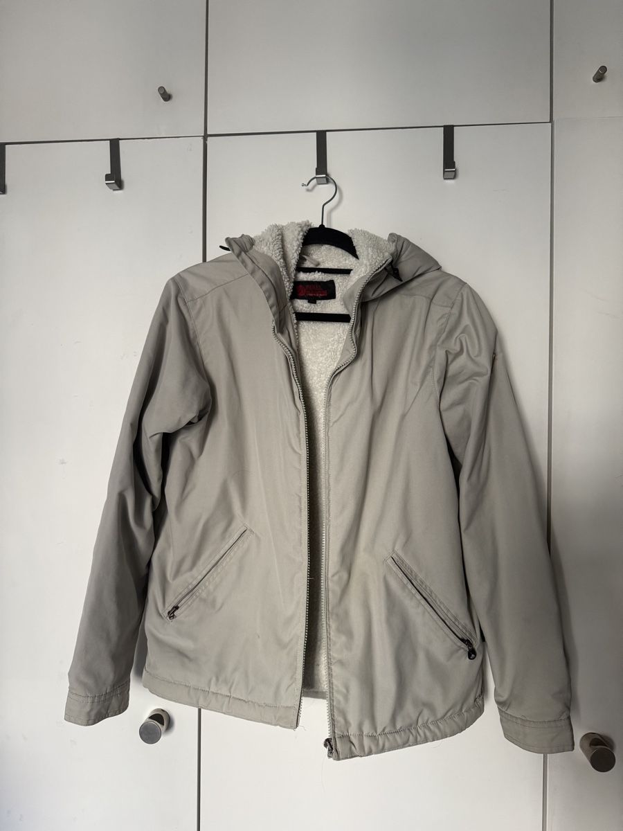 Fjällräven Giacche: Fjällräven Winterjacke – Usato da Zürich venduto da bar_kc68
