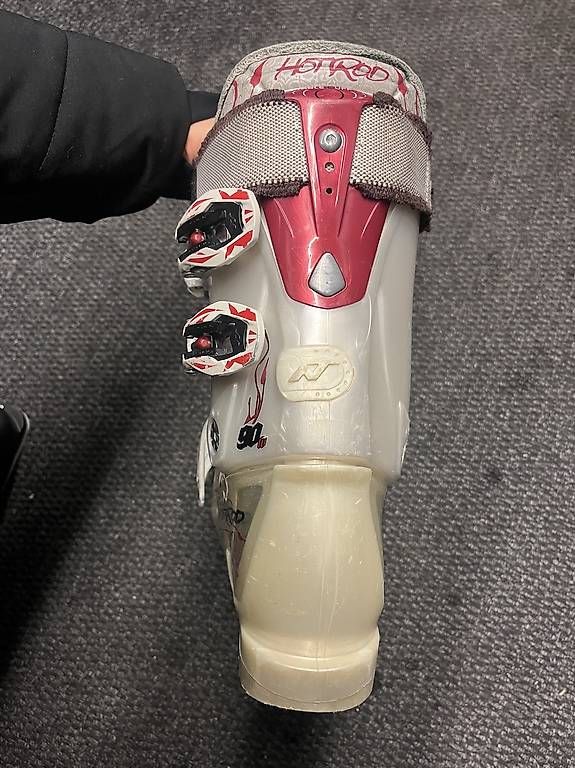 Scarpe da uomo: Skischuhe Grösse 39  – Usato da Zürich venduto da Uki02 2