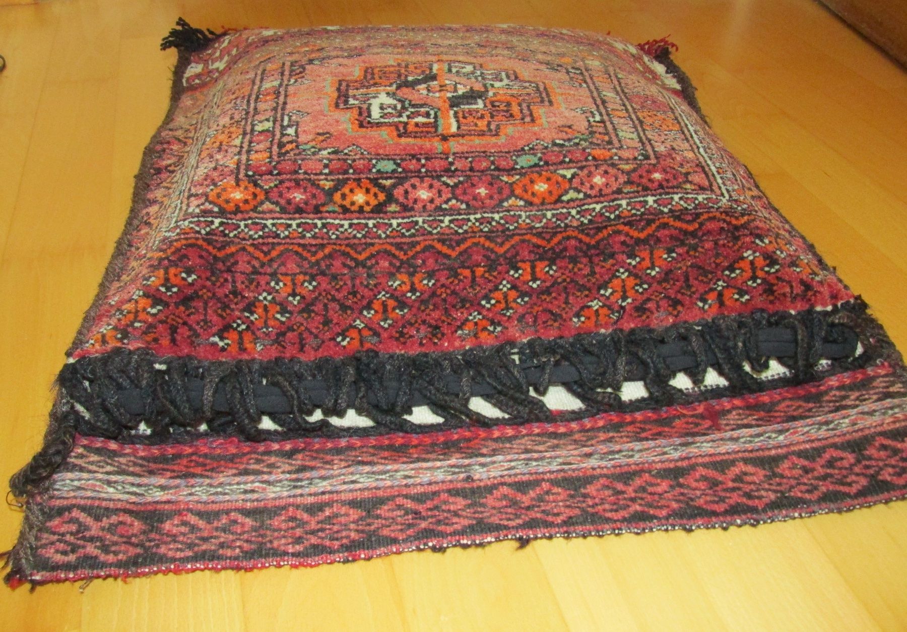 Cuscini: Zier - Kissen mit Orientteppich-Bezug – Usato da Winterthur venduto da mat_q5d5 6