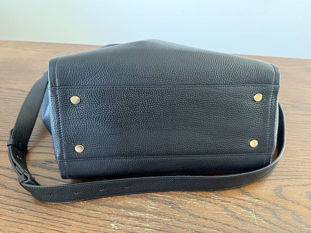 Borse da donna: Coccinelle Handtasche Schwarz – Usato da Zürich venduto da Mancini_c 2