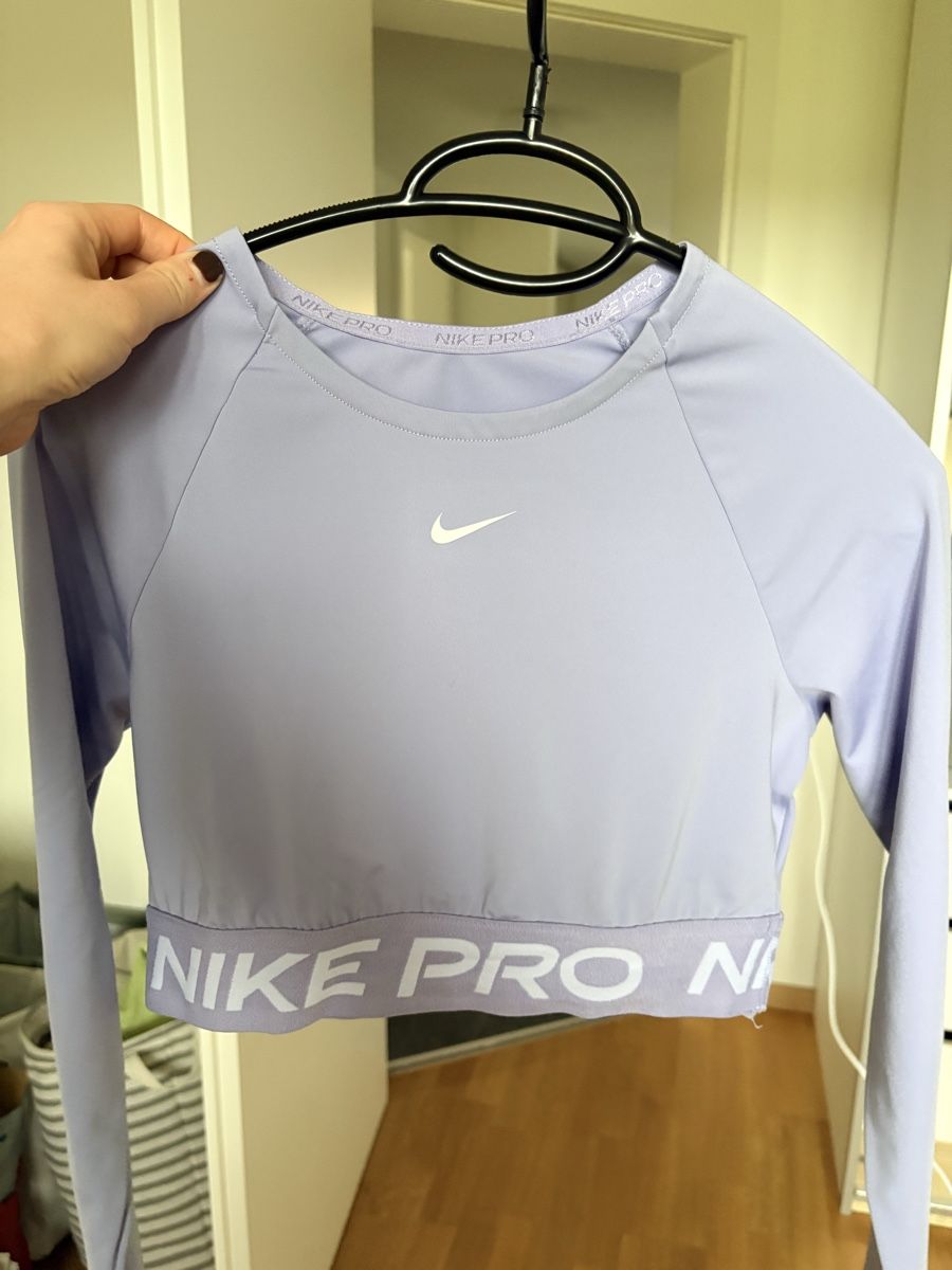 Nike Top: Nike Oberteil lila – Nuovo (secondo la descrizione) da Rapperswil BE venduto da Misch_12 3