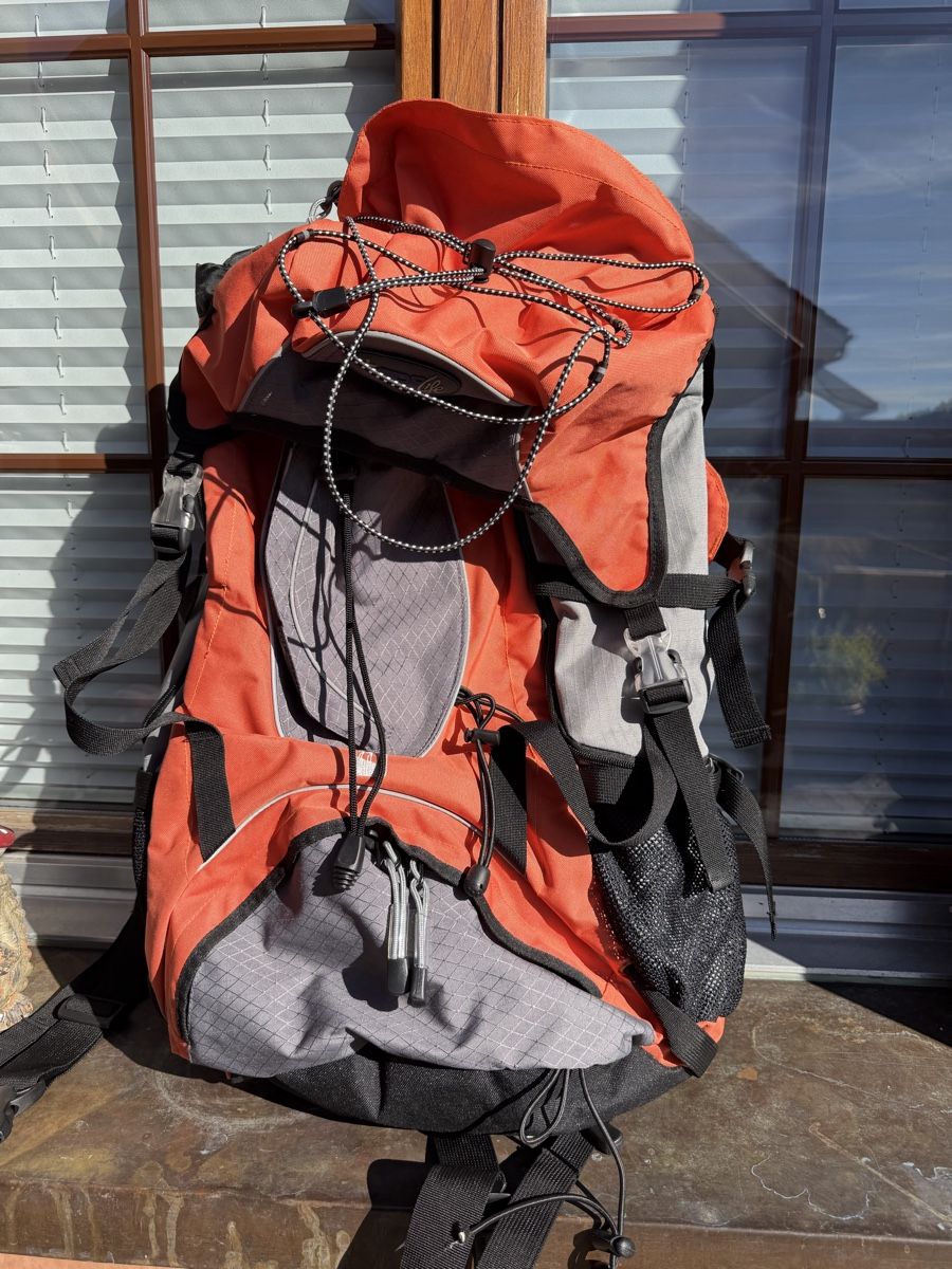 Rucksäcke: Wanderrucksack 65L  – Gebraucht aus Plasselb von MatthD