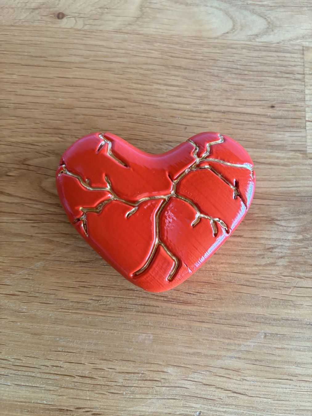 Alle Dekorationen: Kintsugi-Herz (Rot) – Neu und originalverpackt aus Fislisbach von tam_t828 1