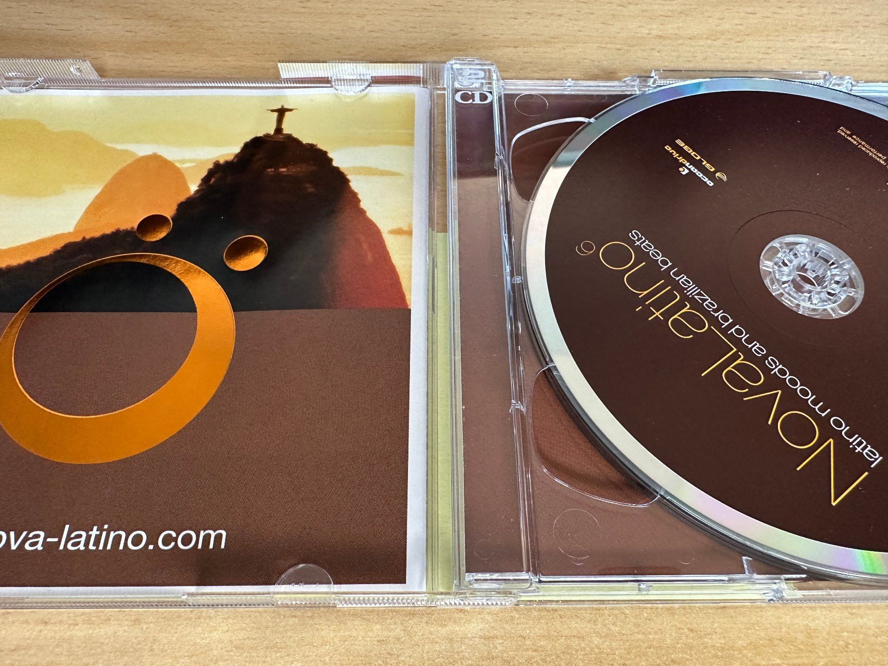 CD: Various – NovaLatino 6 - 2 CD – Usato da Rikon im Tösstal venduto da Alpenmutz 2