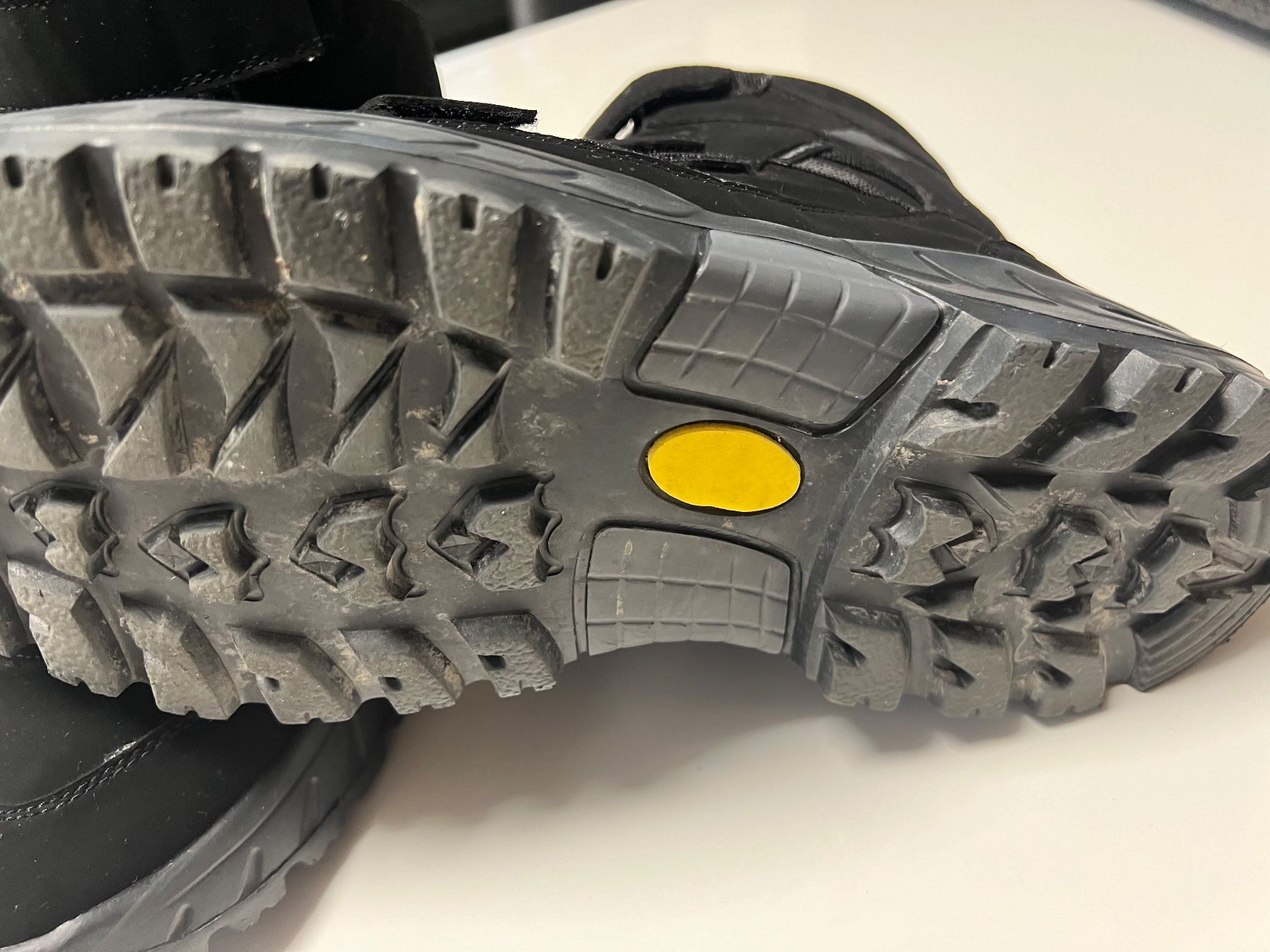 Herrenschuhe: Winter Stiefel Gr.46 – Gebraucht aus rorschach von minadj 3