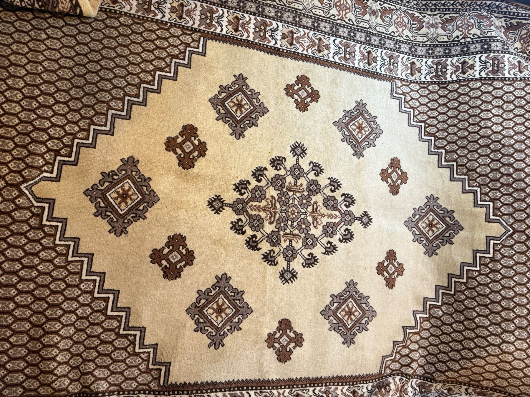 Teppiche: Orientalischer persischer Teppich – Neu (gemäss Beschreibung) aus Chur von Mohammad.miga 1