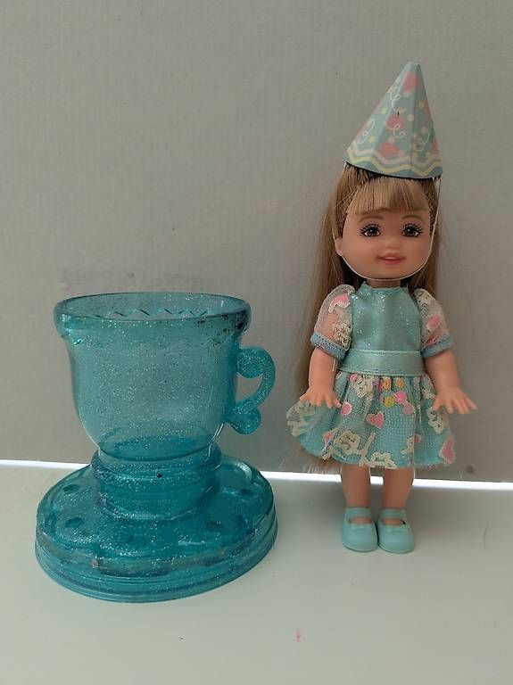 Bambole: Happy Birthday Tea Party Shelly – Usato da Wettingen venduto da S_Runa 1