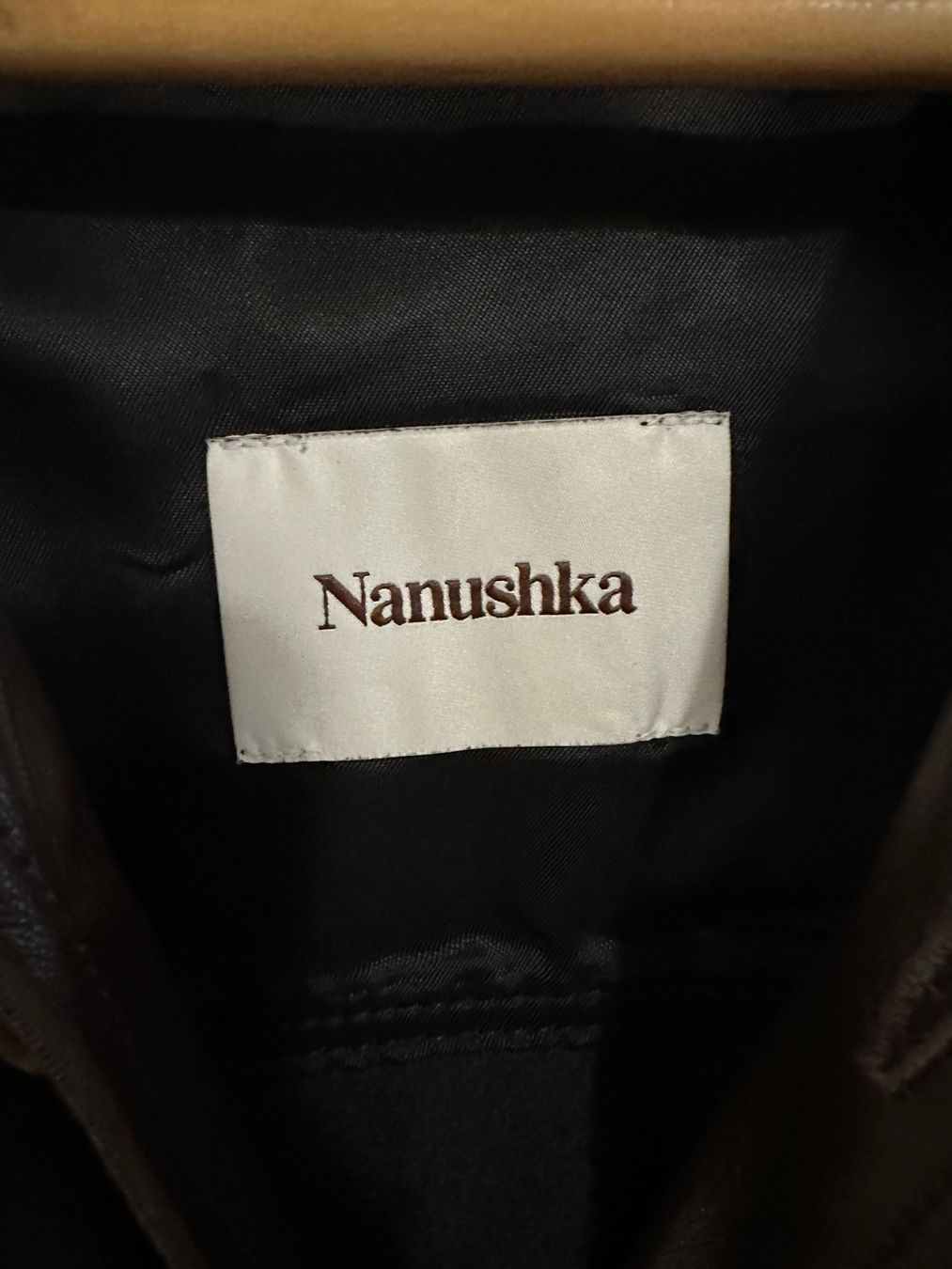 Camicie: Nanushka Hemd – Usato da Wattwil venduto da ber_l85q 2