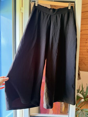 Stylish Black Culottes