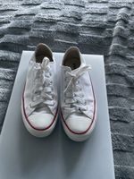 Converse All Star cuir, taille 39- Portées une fois!
