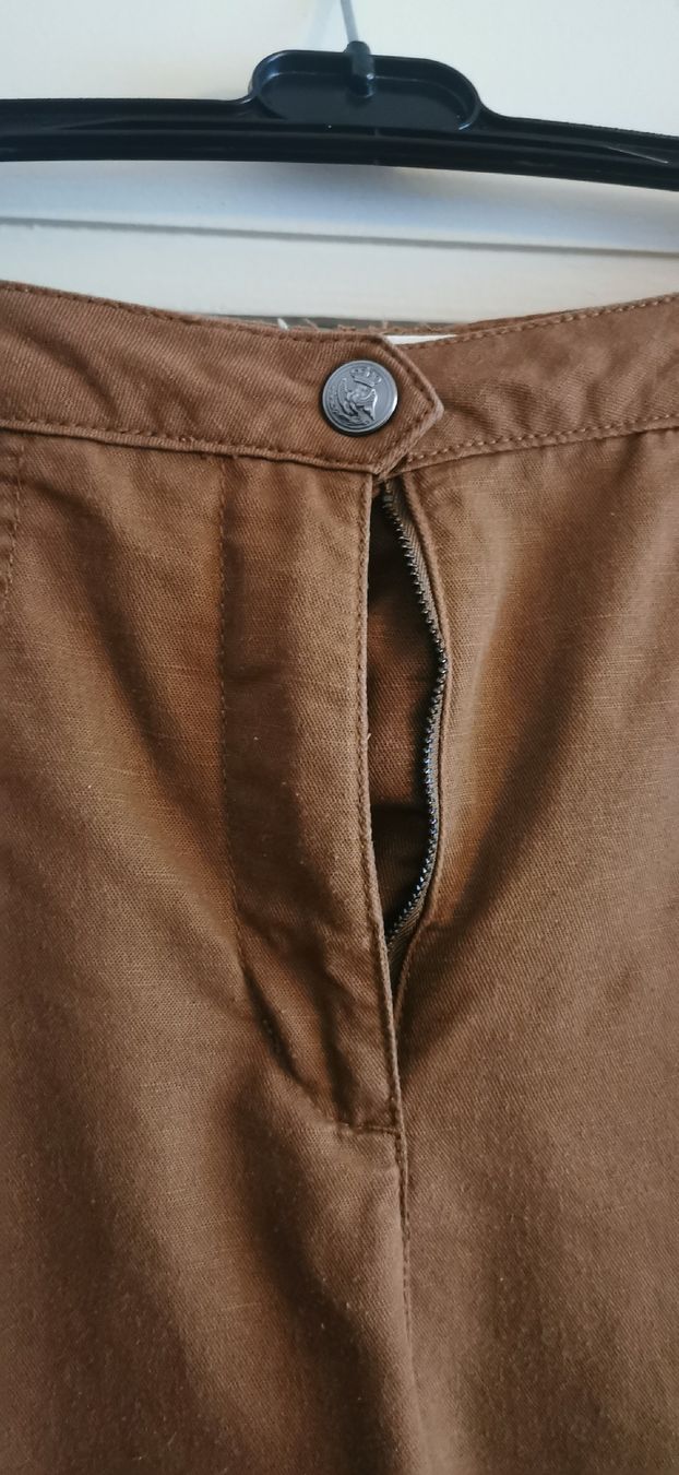 Pantaloni: Pantalon taille 42 – Usato da Genève venduto da vins50 2