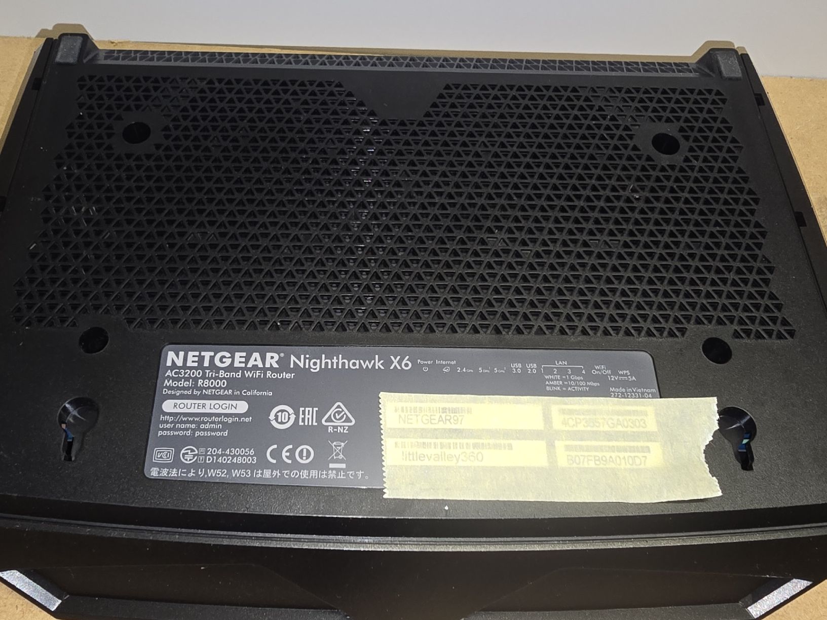 Netgear Modem & Router: Netgear Nighthawk X6 R8000 WiFi – Usato da Lenzburg venduto da cameleoncolor 5