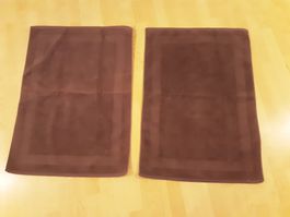 2 badezimmer teppiche Endet