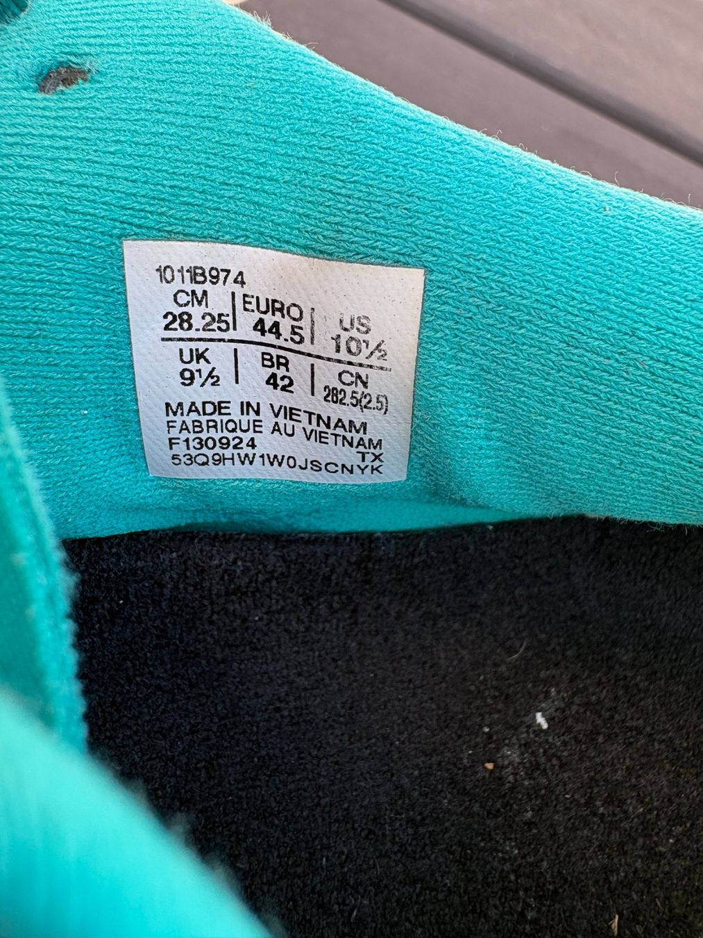 Asics Scarpe da uomo: Asics Novablast 5 Gr. 44.5 Runningschuhe – Usato da Niederwil AG venduto da Pascal879 5