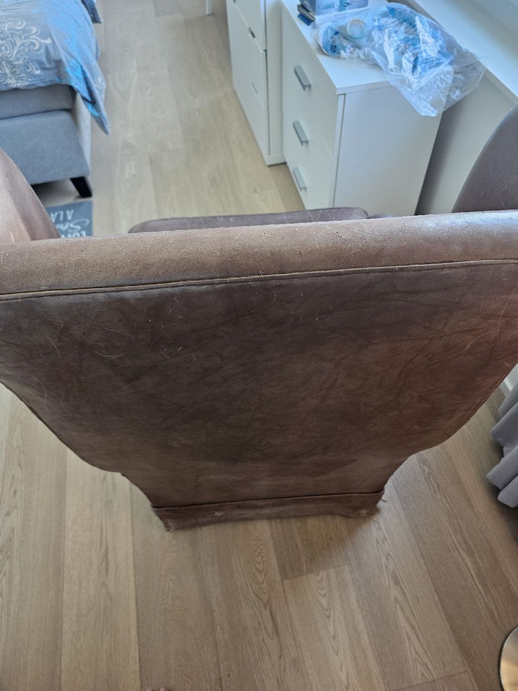 Poltrone: Leather Wingback Chair Brown – Usato da Immensee venduto da Gitter 5