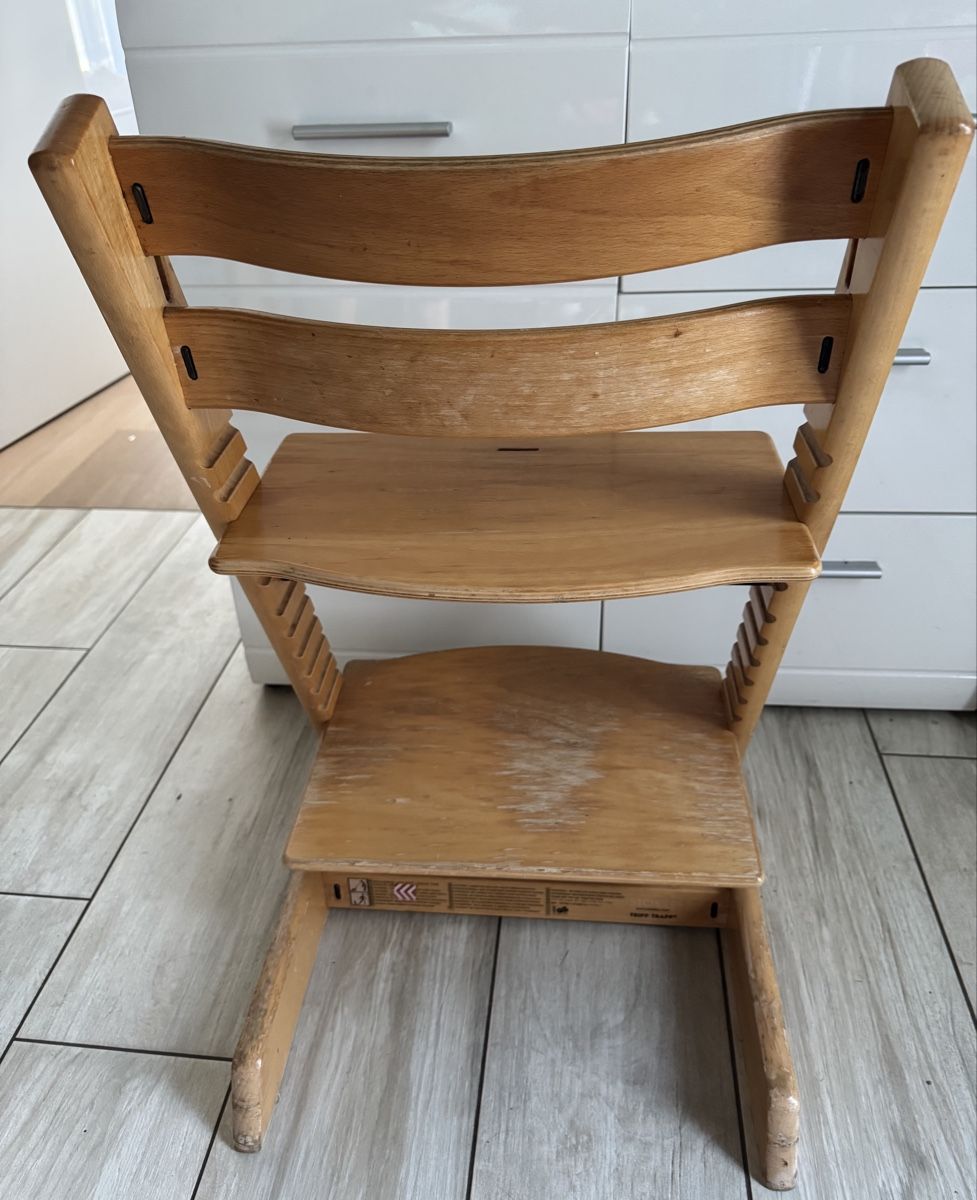 Stokke Seggioloni: Stokke Tripp Trapp Hochstuhl Holz  – Usato da Gelterkinden venduto da Familienferien 1
