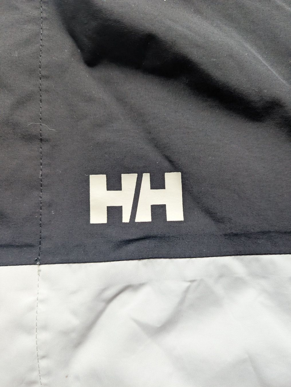 Helly Hansen Jacken: Helly Hansen Vancouver Regenjacke, Grösse S – Gebraucht aus Winterthur von nie_wy5y 3