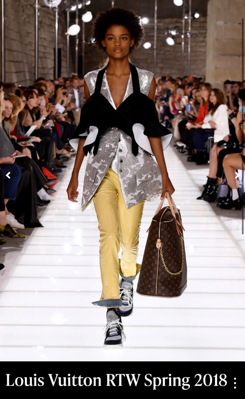 Louis Vuitton Borse da donna: Louis Vuitton Carryall MM – Usato da Reinach AG venduto da BisMad3 2