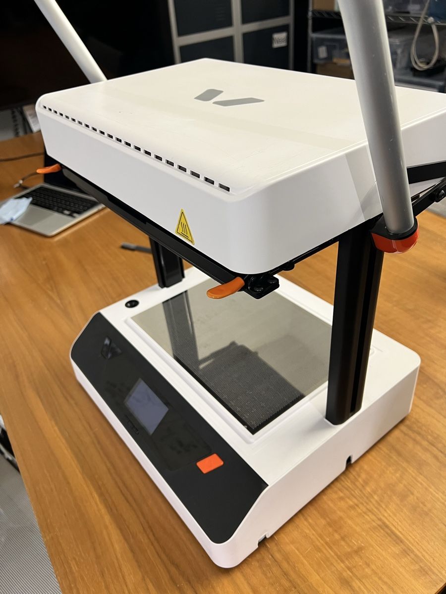 Tutte le macchine: VaquForm DT2 Desktop Thermoforming Machine – Usato da Glattbrugg venduto da sam-network 3
