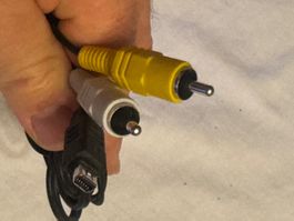 Câble audio vidéo RCA vers mini USB occasion (561)