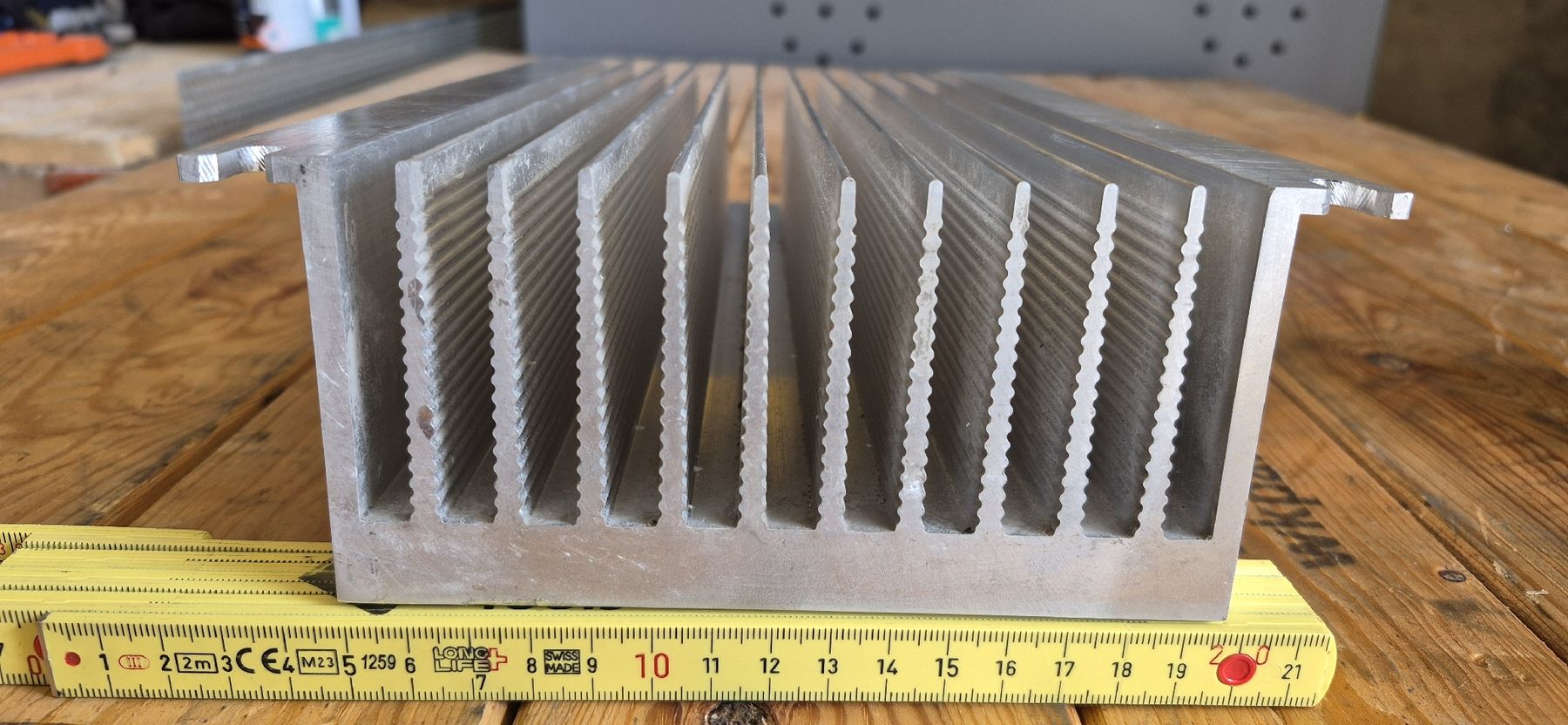 Componenti elettronici: Aluminium Kühlkörper,  4.2Kilogramm – Usato da Buttisholz venduto da REX001 4