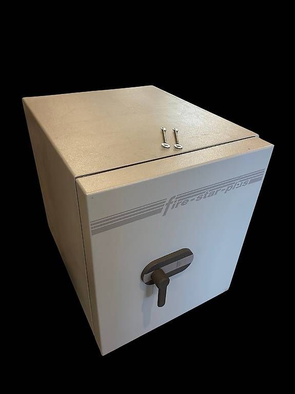 Casseforti: Datenwertschutzschrank FIRE STAR Plus – Usato da Herisau venduto da ASG_Technik_AG