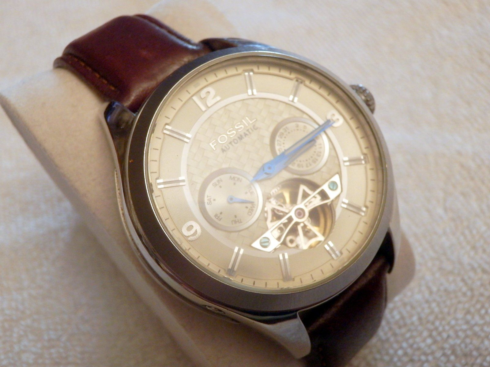 Fossil Uhren: Fossil, Automatic, Day Date, Glasboden mit Sicht auf Uhrwerk – Gebraucht aus Ueberstorf von dinbau