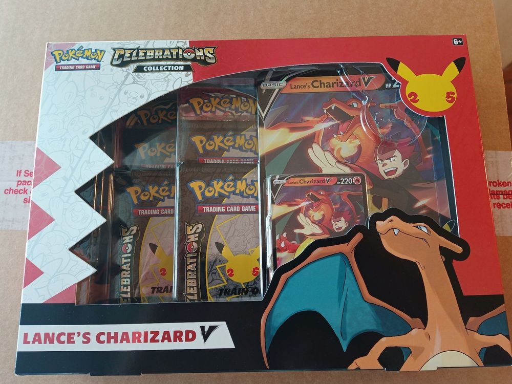 Lances Charizard V Box - EN Celebrations | Kaufen auf Ricardo