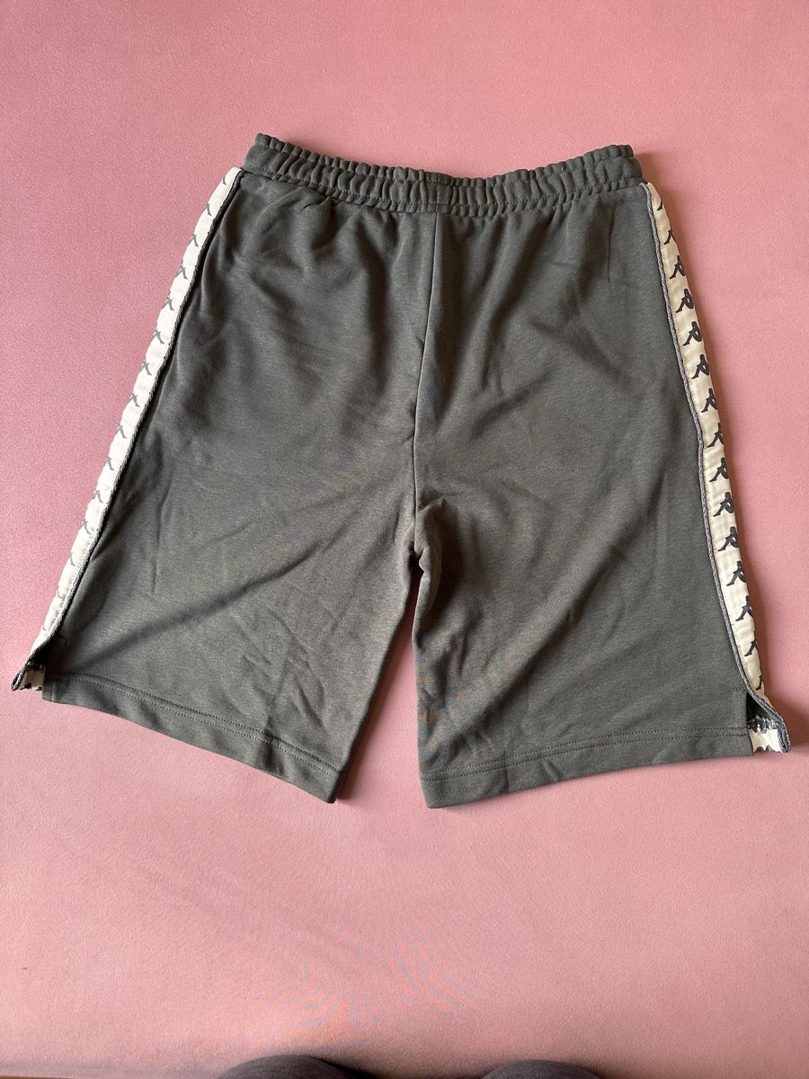 Kappa Pantaloni: Kappa Shorts, Size Medium, Grey – Nuovo (secondo la descrizione) da Horgen venduto da ger_2y92 1