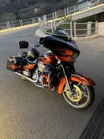Harley Davidson Street Glide CVO (FLHXSE)