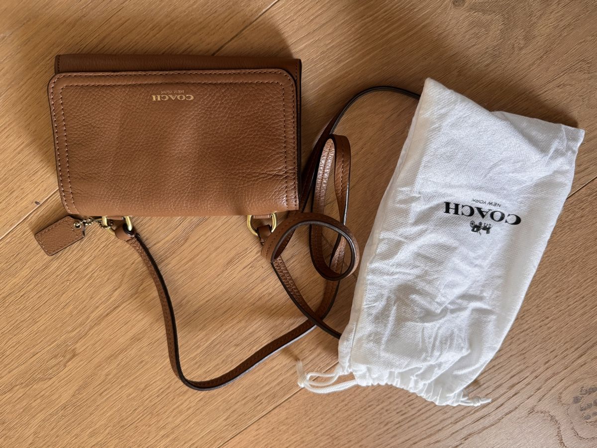 Coach Borse da donna: Coach Umhängetasche  – Usato da Hausen am Albis venduto da Mely182