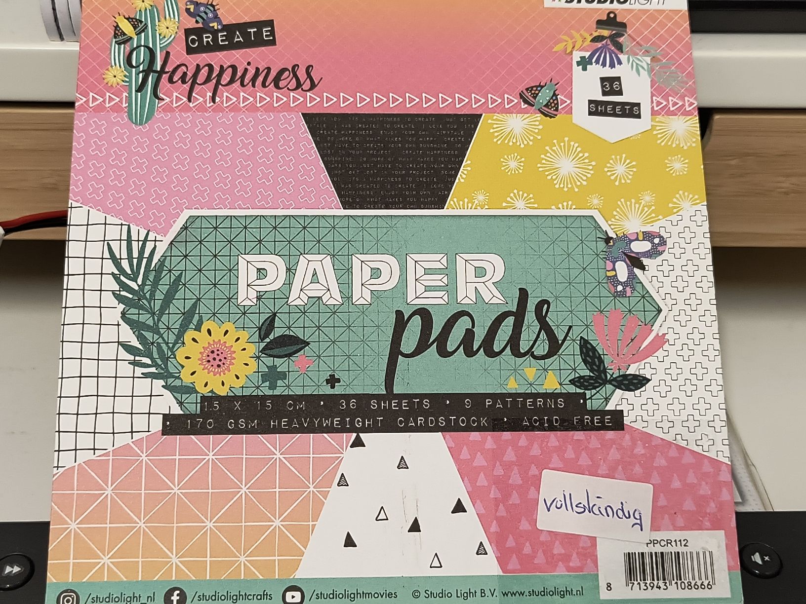 Carta: Studio Light Papierblock, Bastelpapier, viele Designs! – Nuovo e nell'imballaggio originale da Würenlingen venduto da Striga 1