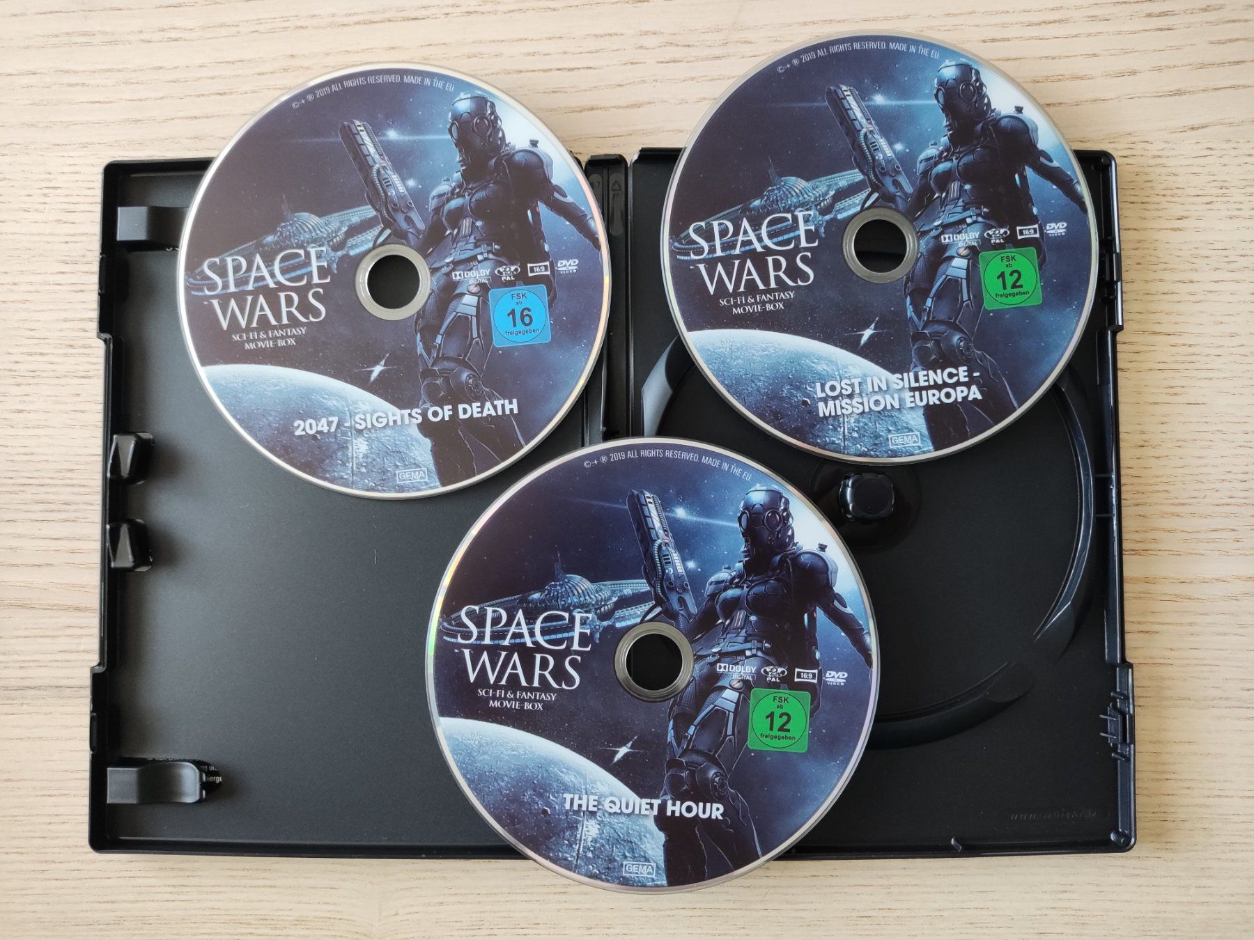 Tutti i DVDs: Space Wars – 3 Sci-Fi Filme Box – Usato da Schaffhausen venduto da philscardstore 2
