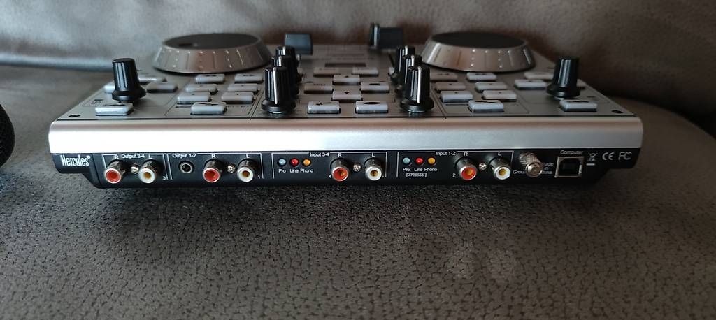 Console di mixaggio: DJ console MK4 Hercules – Usato da Locarno venduto da lan_jf9k 2