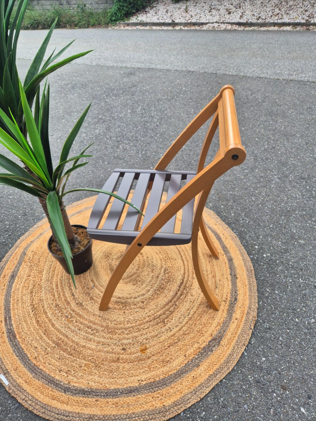 Sedie: Chaise en bois, style moderne scandinave – Usato da Fully venduto da tameab 1
