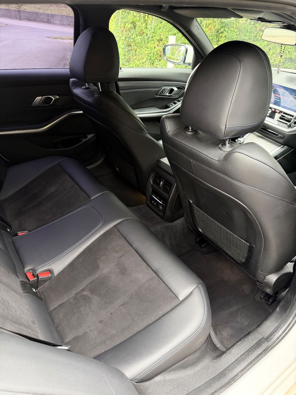 BMW Automobili: BMW 330xd M Packet Touring – Usato da Buttikon SZ venduto da Samirali 5
