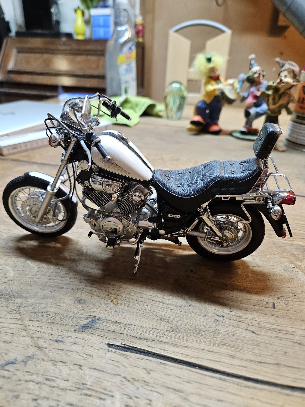 Kit di modellismo & Modellini statici: Yamaha Virago 1100 Modell detailliert (D) – Usato da Rorschach venduto da TimelessTrading 3