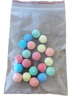 20 Wattekugeln / Wattebällchen zum Basteln (neu/OVP)