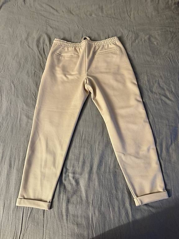 Pantaloni: Stoffhose Beige/Weiss – Usato da Wädenswil venduto da dom_pz5d 1