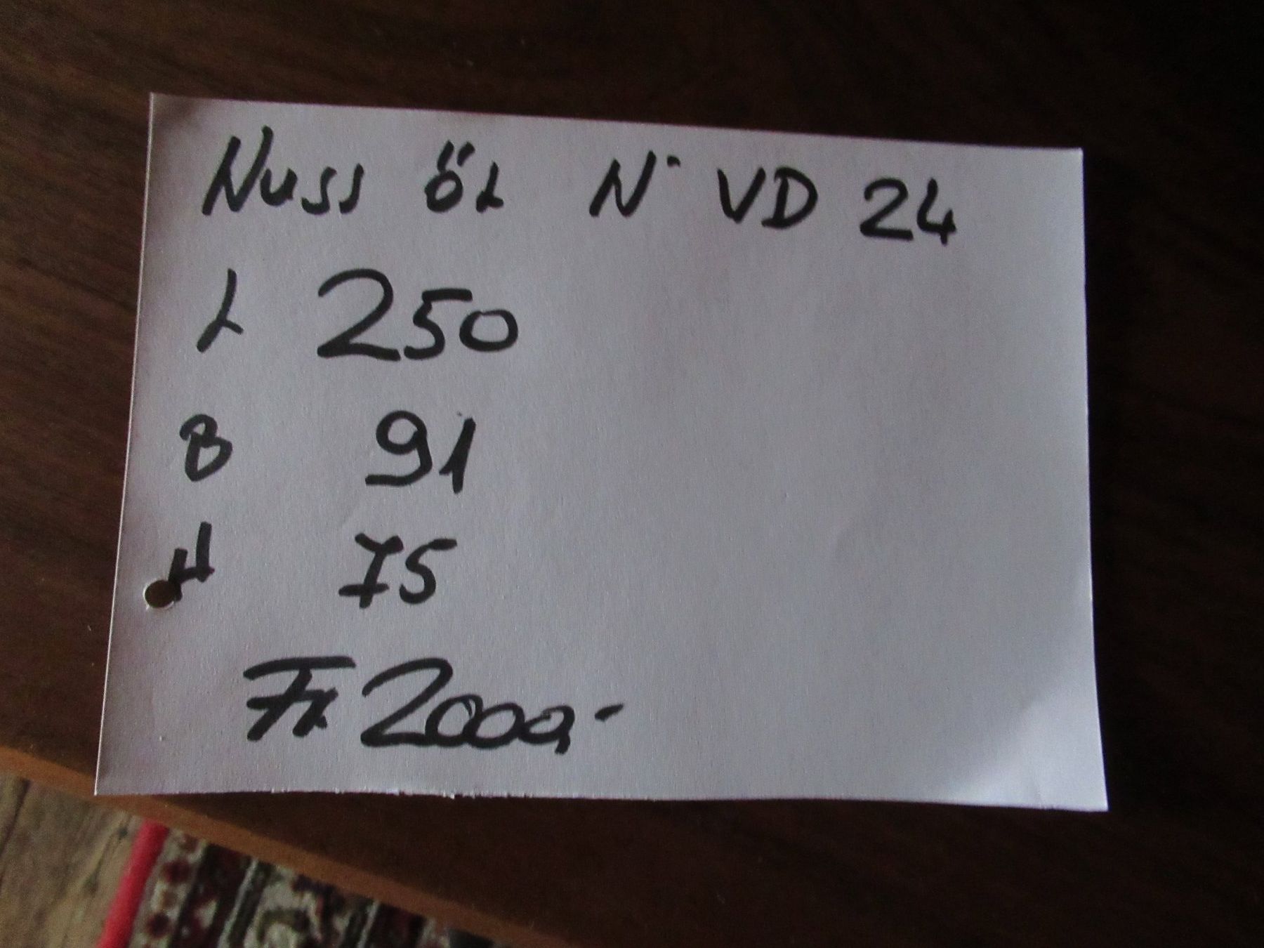 Tavoli: Beizentisch (Nuss/250) – Nuovo (secondo la descrizione) da Berg SG venduto da Pizza58 8