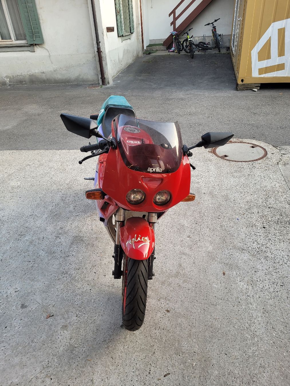 Aprilia Strada: Aprillia AF1 125ccm Motorrad – Usato da Giswil venduto da bruno1216