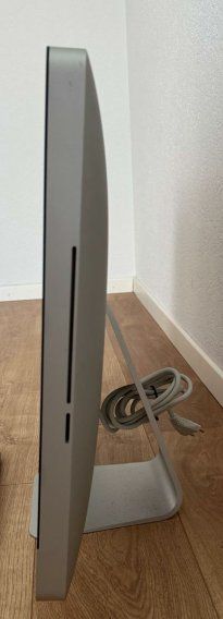 Apple PC: Apple iMac 21,5" (Mid 2010) – Usato da Grenchen venduto da Injac 1