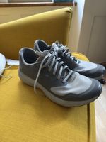 Arc'teryx Hiking Shoes - Size US 9 GR. 42