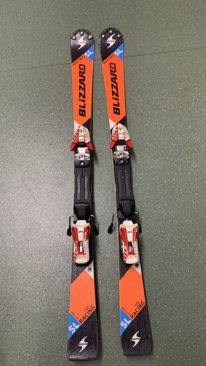 Blizzard Skis: Blizzard Kinder-Rennski 1.29m – D'occasion à Ried-Brig par Feuerhut