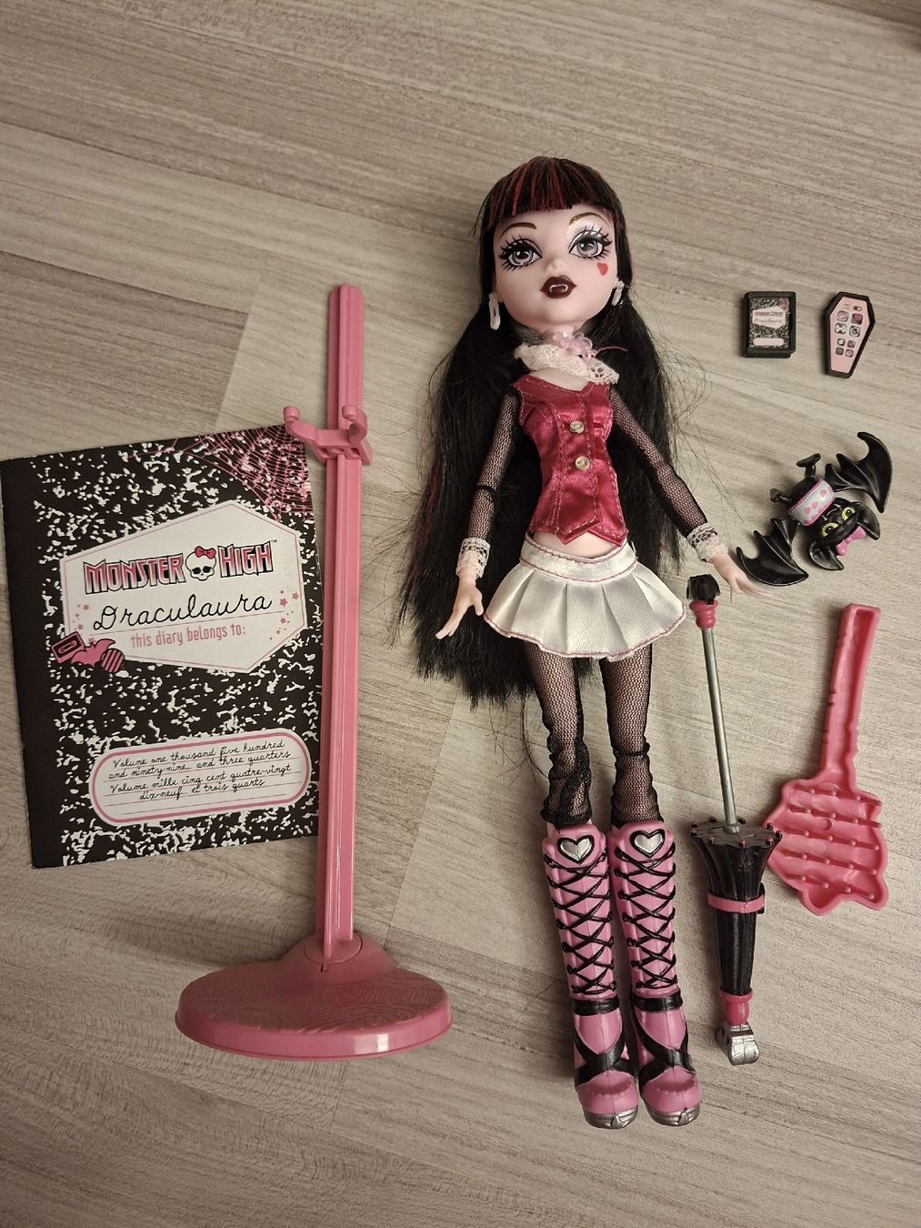 Puppen: Monster high draculaura – Gebraucht aus Bex von aud_cy2l