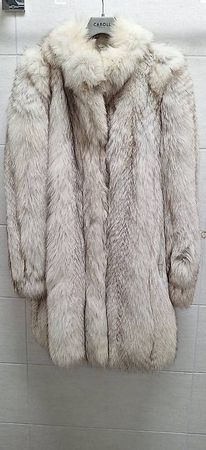 Manteau et écharpe en fourrure renard arctique