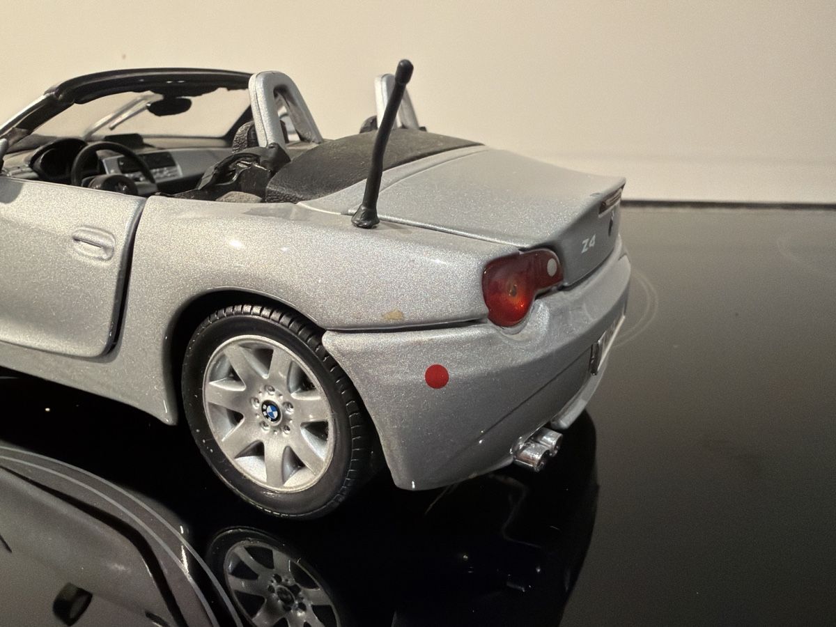 Motormax Modellautos: BMW Z4 Roadster - 1/18 - Motor Max – Gebraucht aus Wolfwil von Rolex1 6