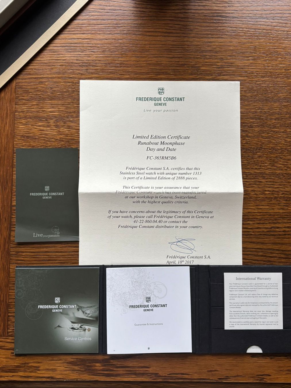 Frederique Constant Orologi: Frederique Constant Runabout Moonphase, Day-Date & Month – Usato da Couvet venduto da max_nj29 7
