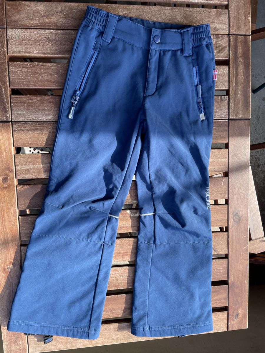 Trollkids Pantaloni: Trollkids Softshellhose Gr. 128, blau – Usato da Bern venduto da brup 1