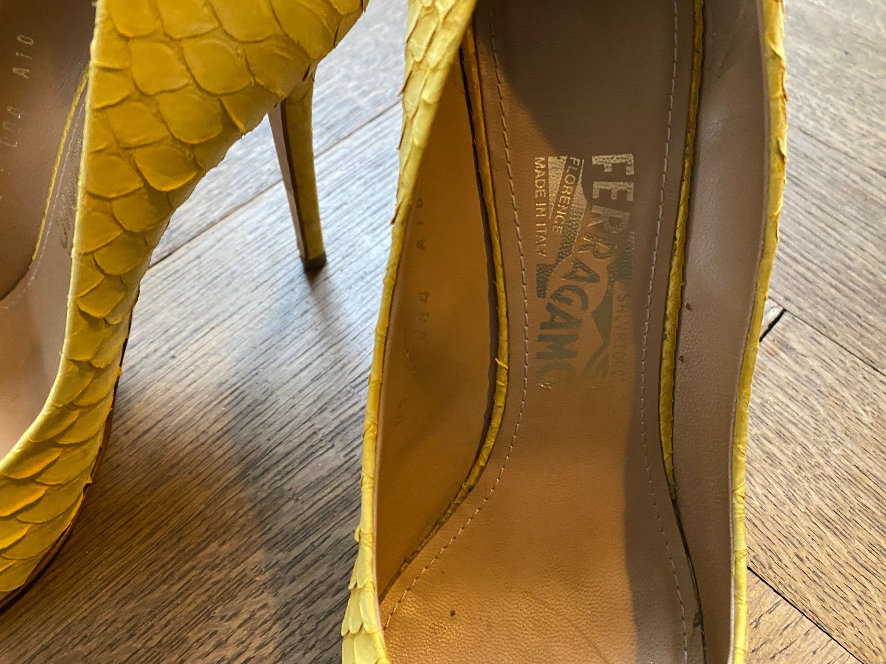 Salvatore Ferragamo Scarpe da donna: Salvatore Ferragamo Pumps – Usato da Zürich venduto da aMortensen 3